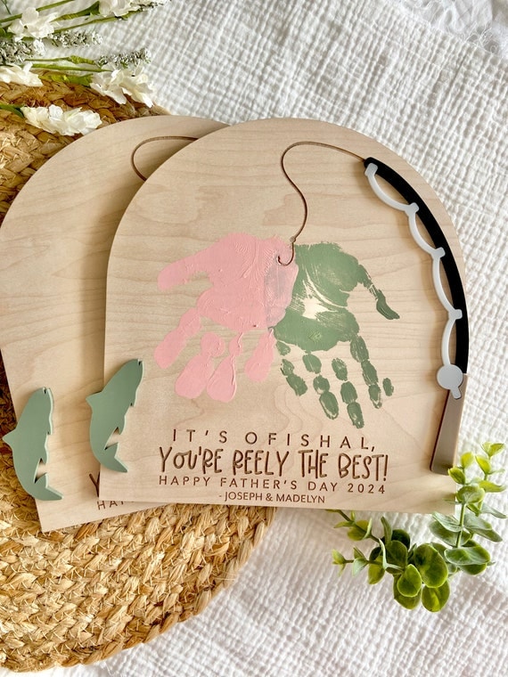 Fishing Handprint Keepsake Sign